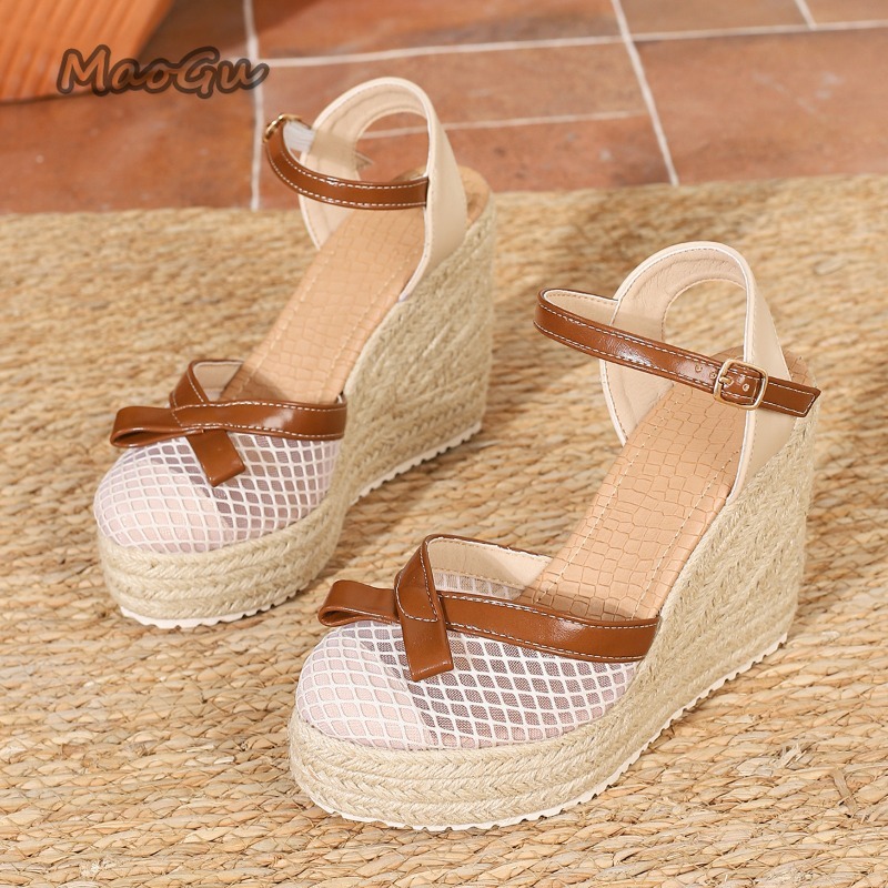 Sandały espadryle na koturnie  – Wedge Espadrille Women recenzja i cena